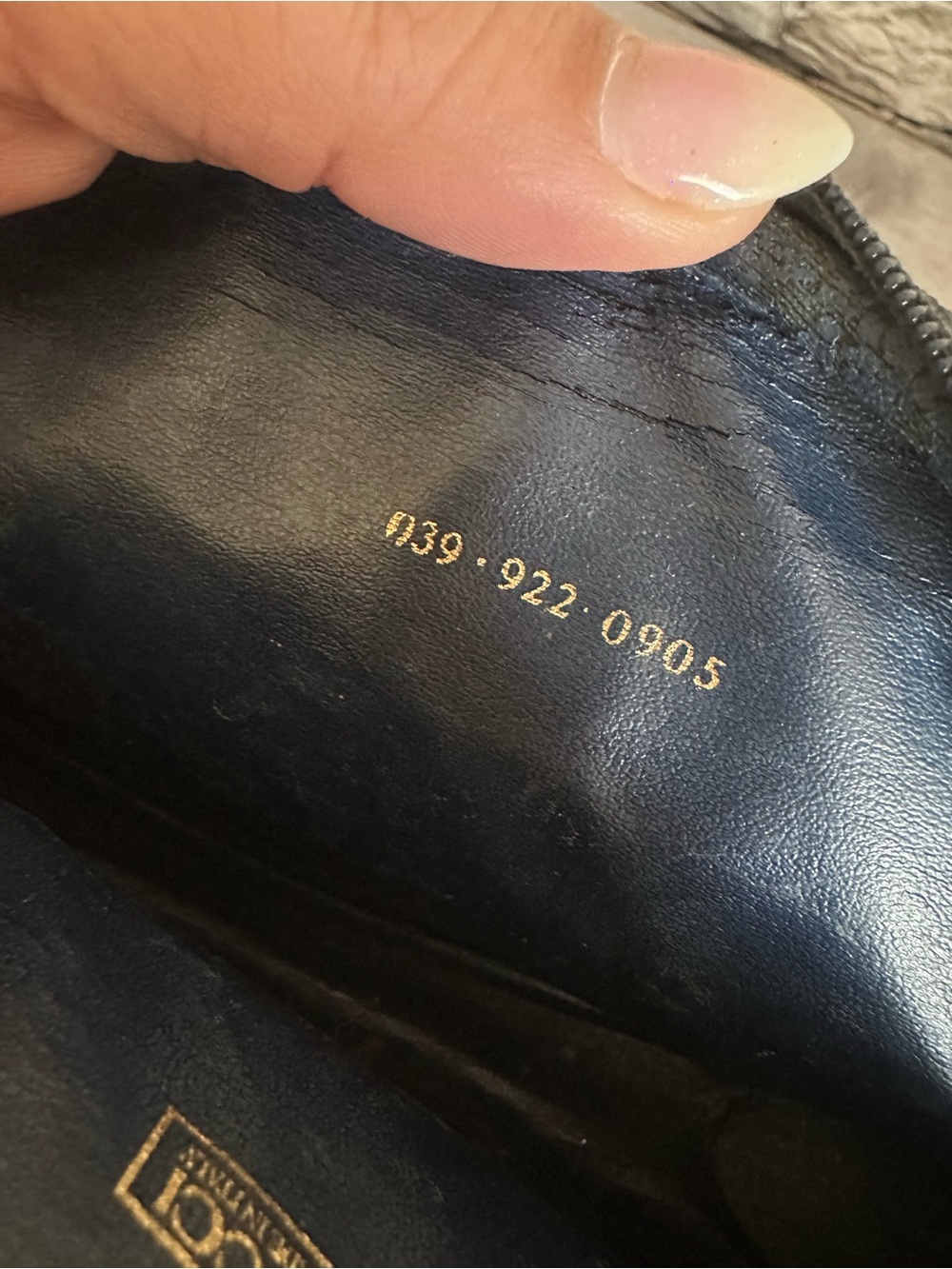 vintage Gucci Micro GG supreme coated canvas zipper pouch - Picture 7 of 9